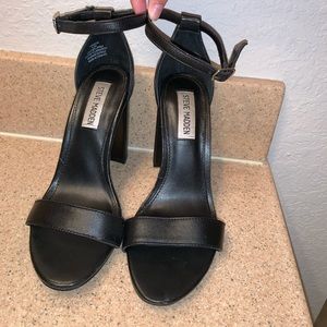 I❤️offers! Carrson leather 3.5” heel